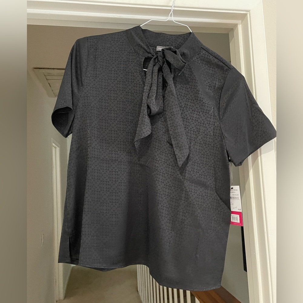 Black Vince Camuto blouse